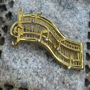 Vintage Monet G-Clef Music Note Wire Brooch Gold Tone w/ Rhinestones